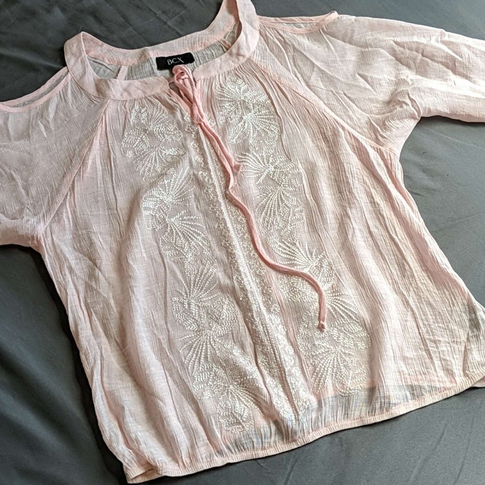 Light pink cold shoulder top